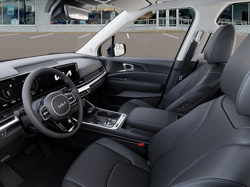 2026 Kia Carnival SX photo 16