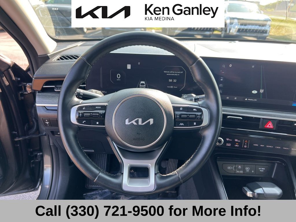 2025 Kia K5 EX photo 29
