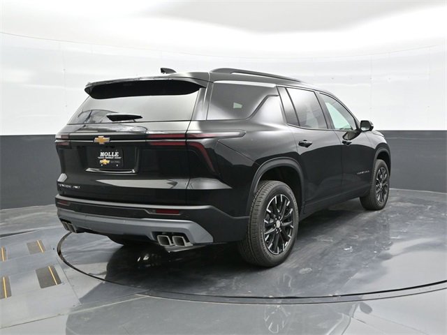 2026 Chevrolet Traverse photo 3