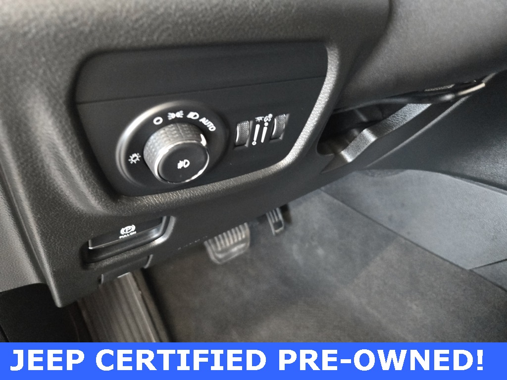 2021 Jeep Grand Cherokee Limited photo 21