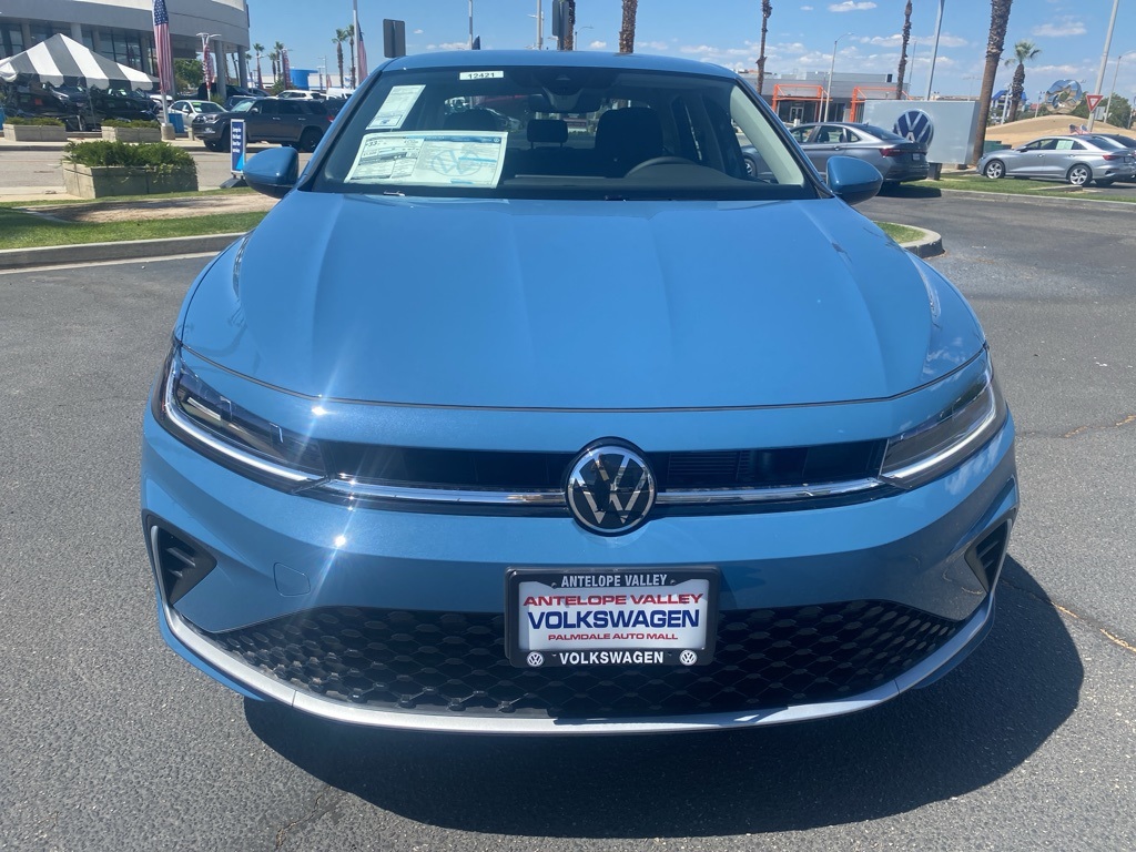 2025 Volkswagen Jetta 1.5T S photo 2