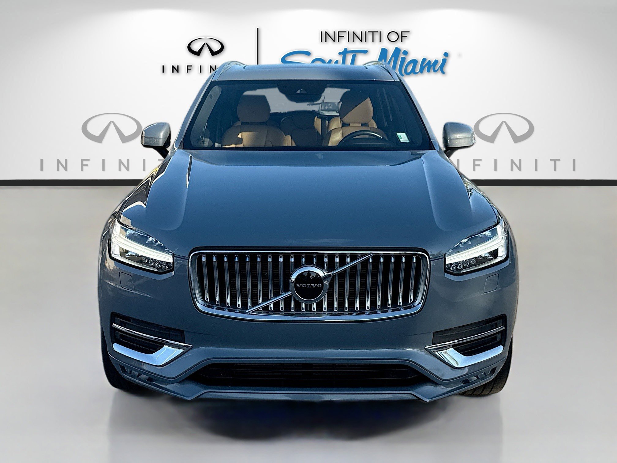 2021 Volvo XC90 Inscription photo 2