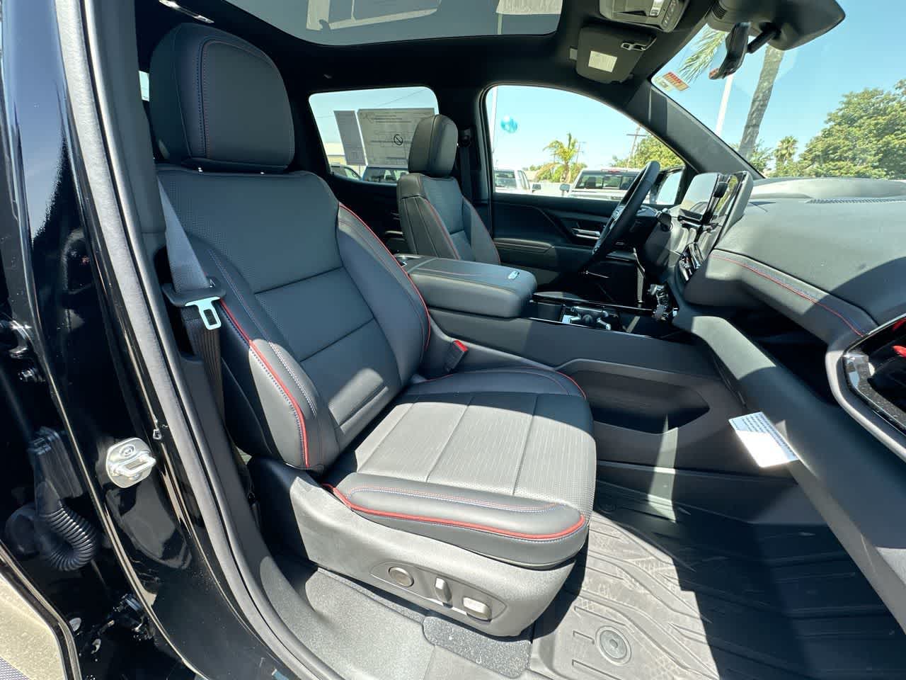 2024 Chevrolet Silverado EV RST photo 28