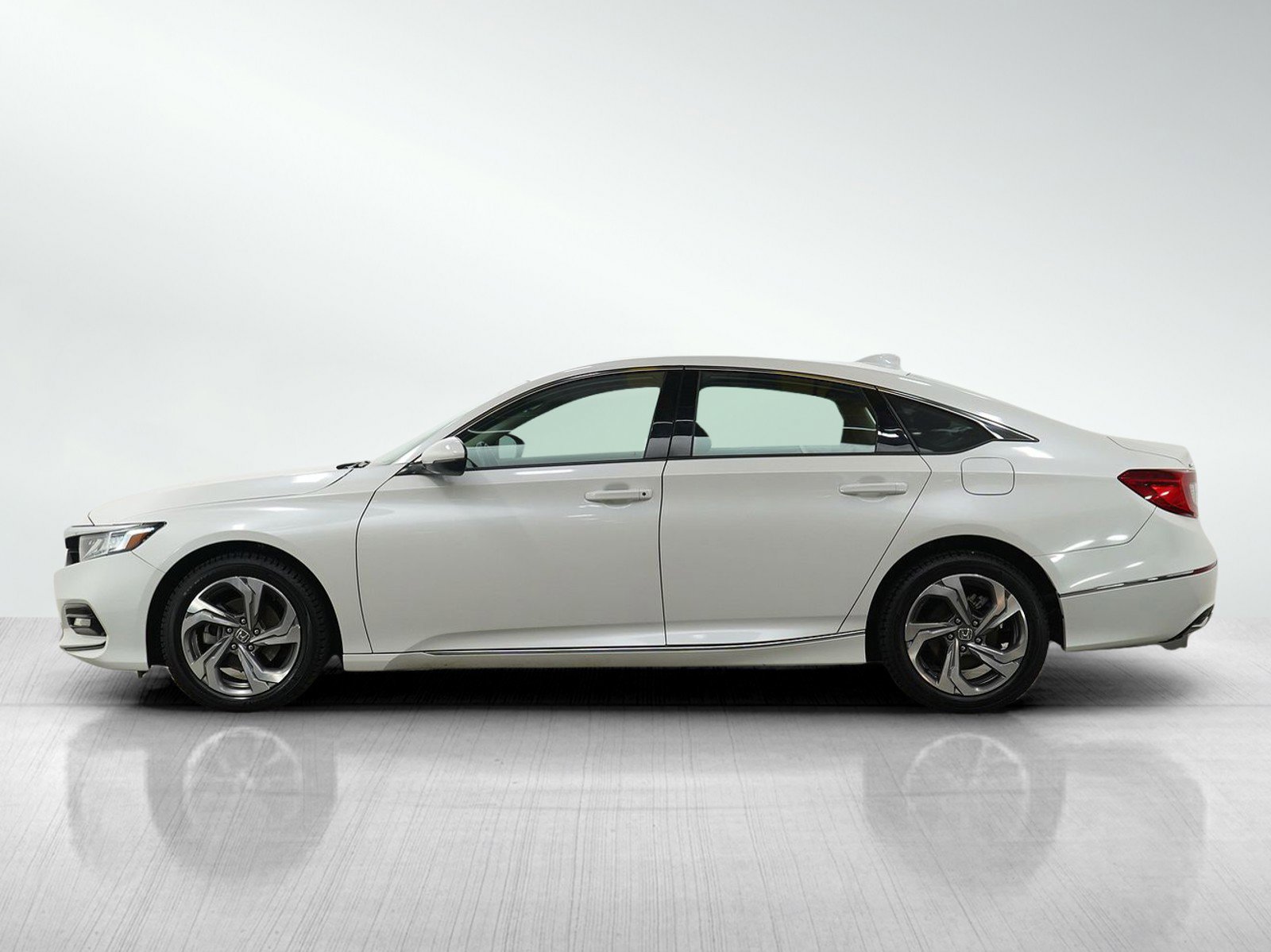 Used 2020 Honda Accord EX-L with VIN 1HGCV1F55LA098983 for sale in South Saint Paul, Minnesota