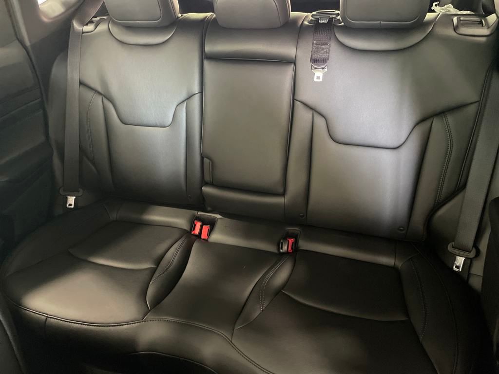 2025 Jeep Compass Limited photo 11