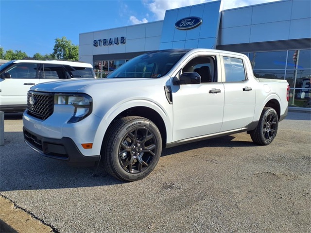 2025 Ford Maverick XLT photo 2