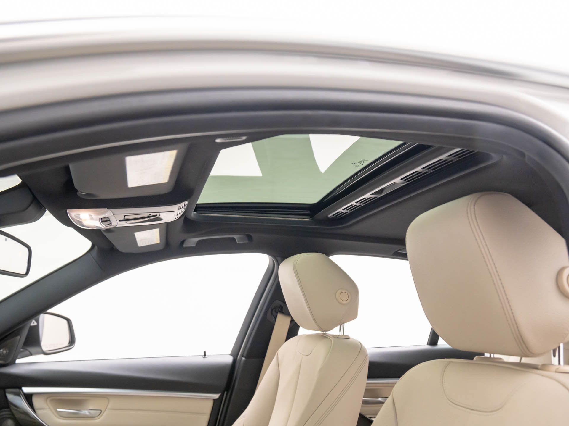 2017 Bmw 330e 3-Series photo 17
