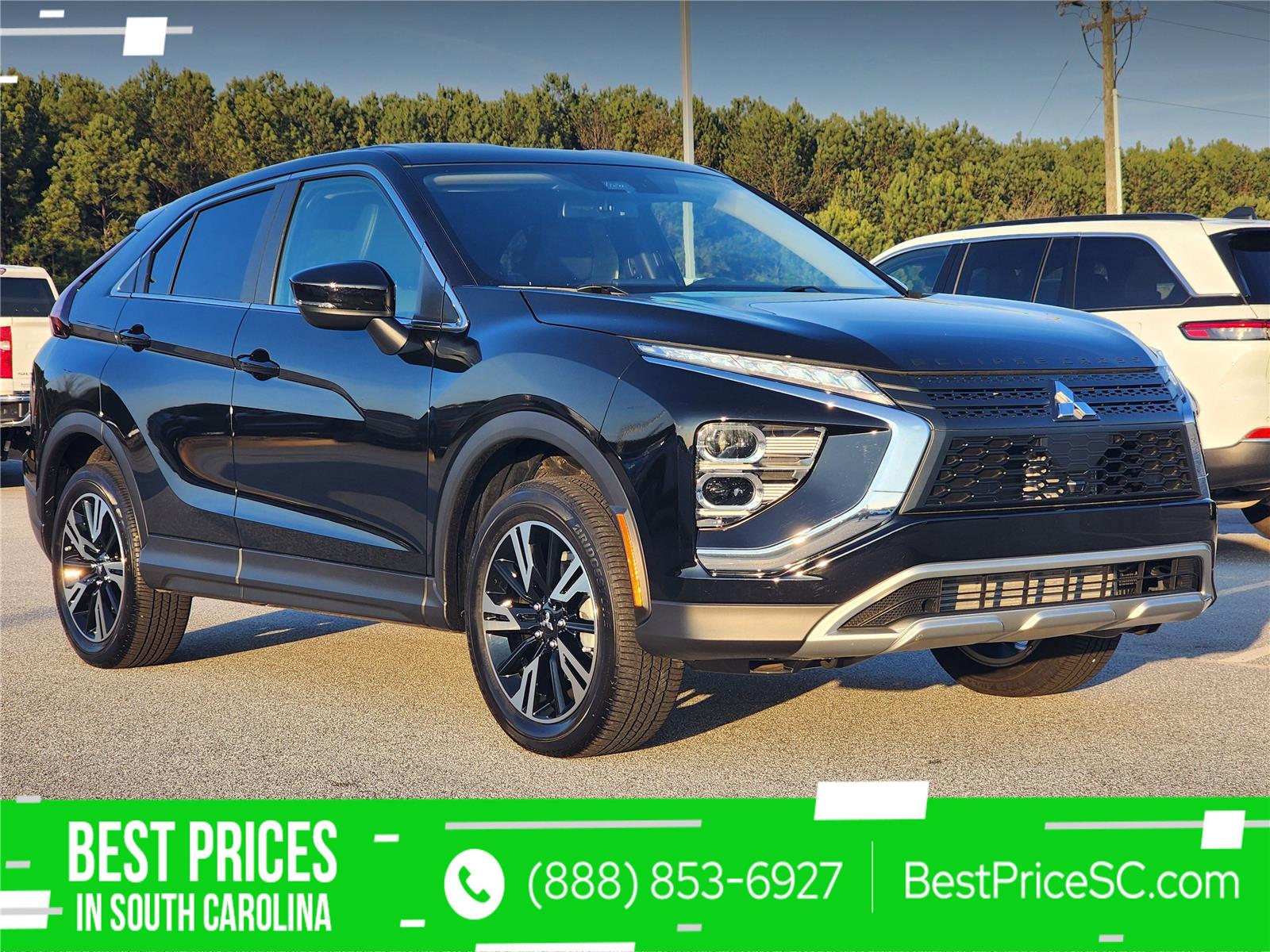 2024 Mitsubishi Eclipse Cross SE's photo