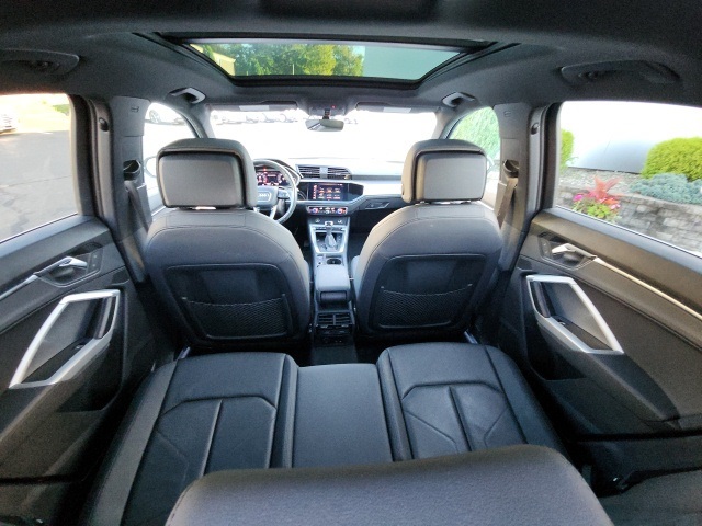 2021 Audi Q3 Premium Plus S line photo 24