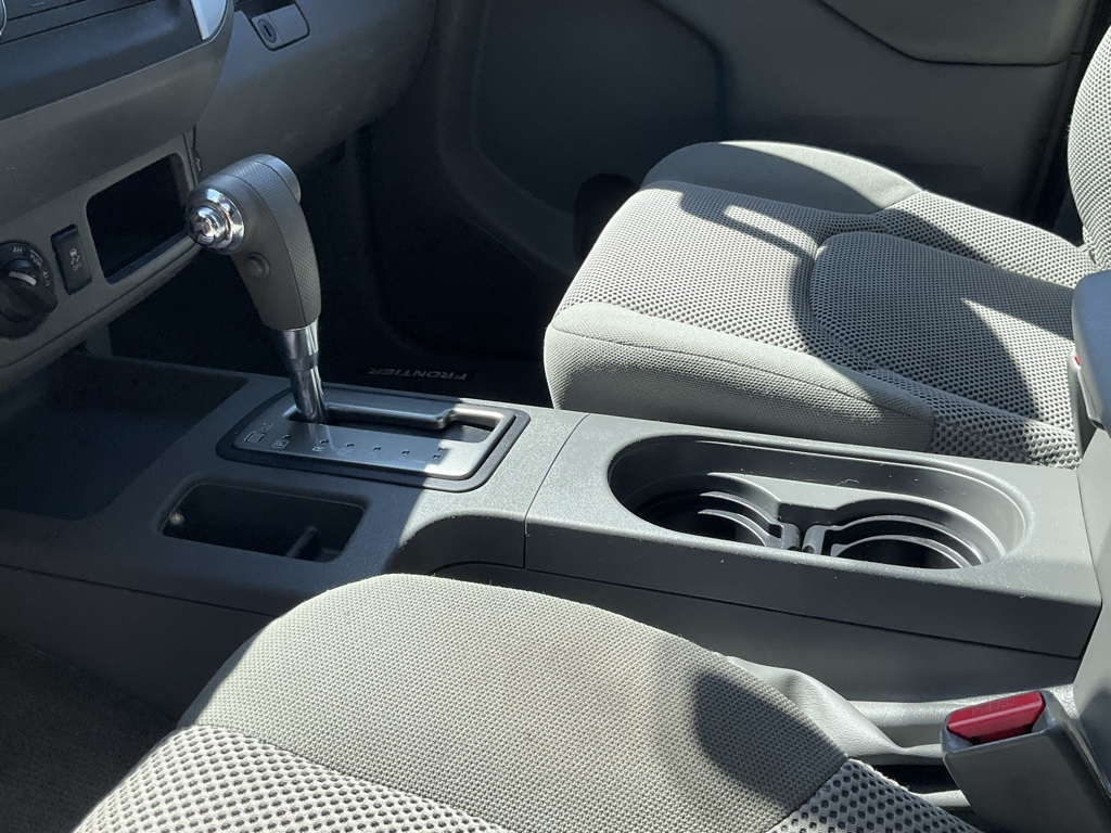 2018 Nissan Frontier SV photo 15