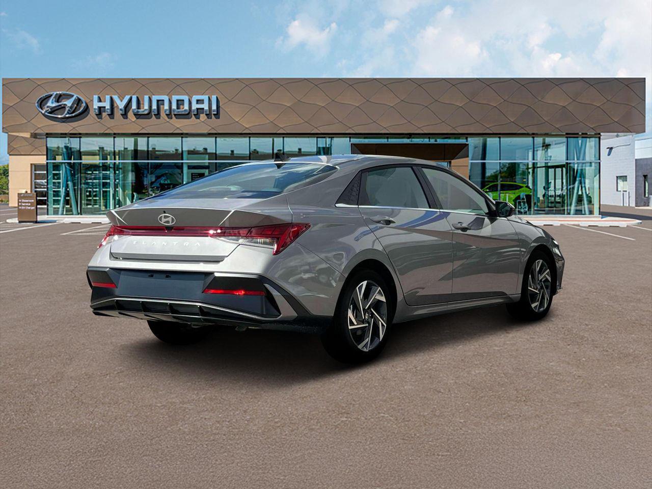 2025 Hyundai Elantra SEL Convenience photo 7