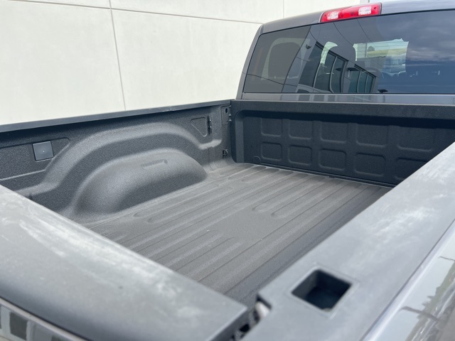 2025 Ram 3500 Big Horn photo 17