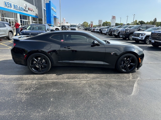2016 Chevrolet Camaro 1SS photo 10