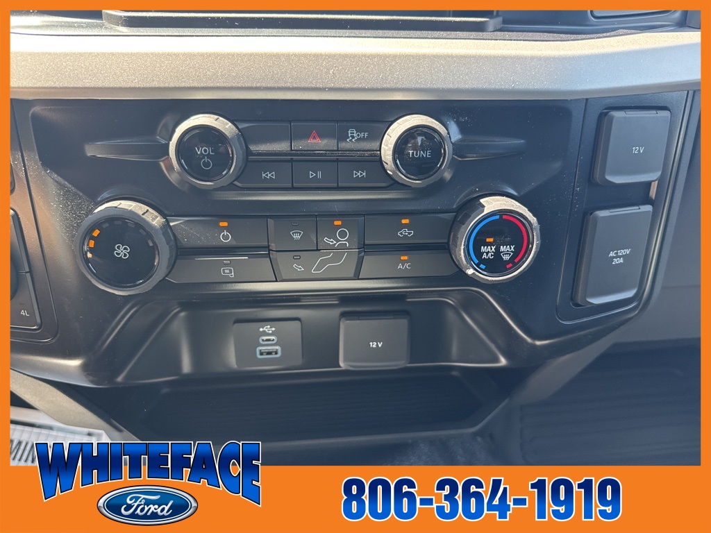 2025 Ford F-350 XLT photo 26