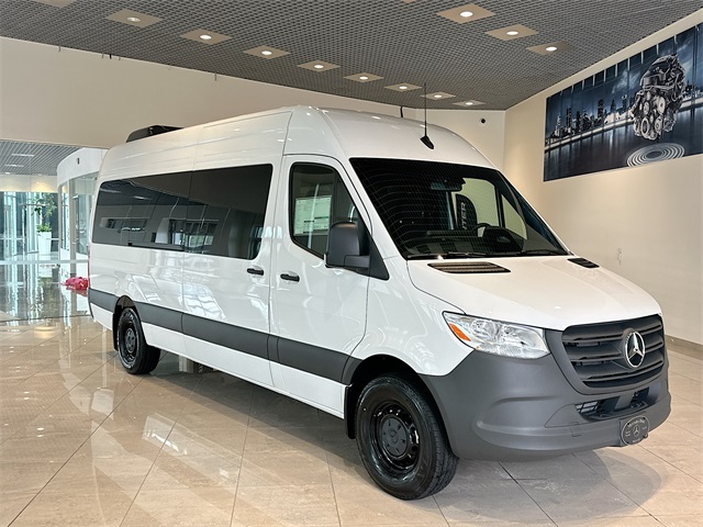 2025 Mercedes-Benz Sprinter Passenger Van Base's photo