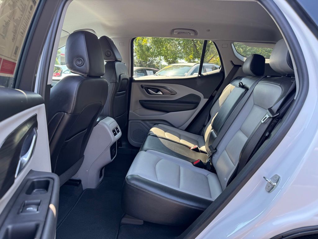 2023 Gmc Terrain SLT photo 11