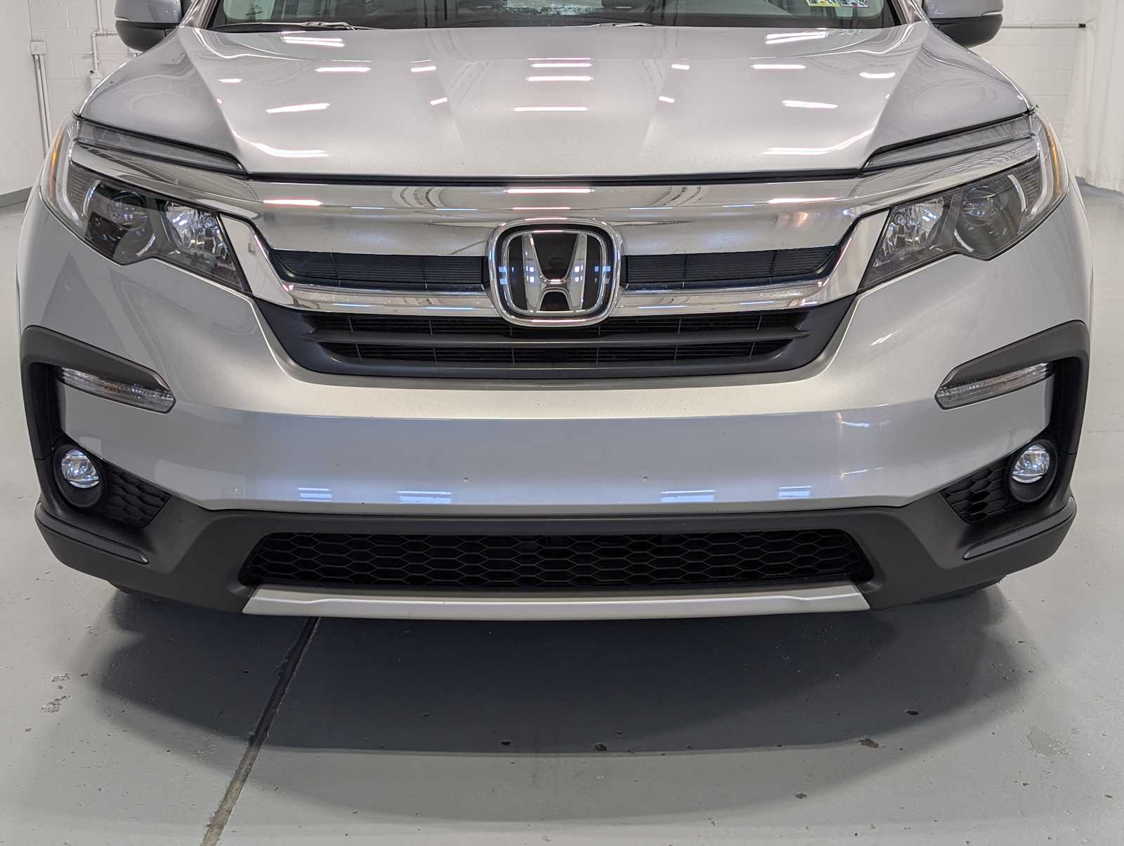 2020 Honda Pilot EX-L photo 2