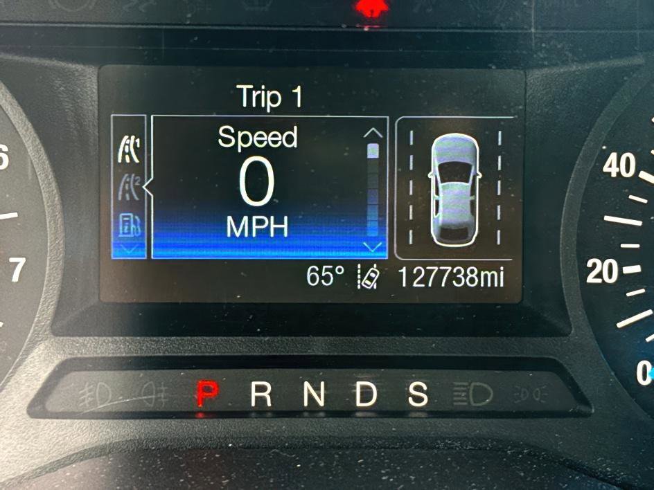 2019 Ford Edge SE photo 20