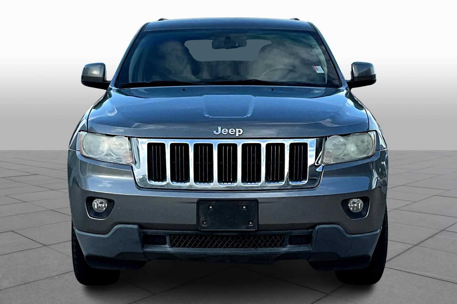2012 Jeep Grand Cherokee Laredo photo 4