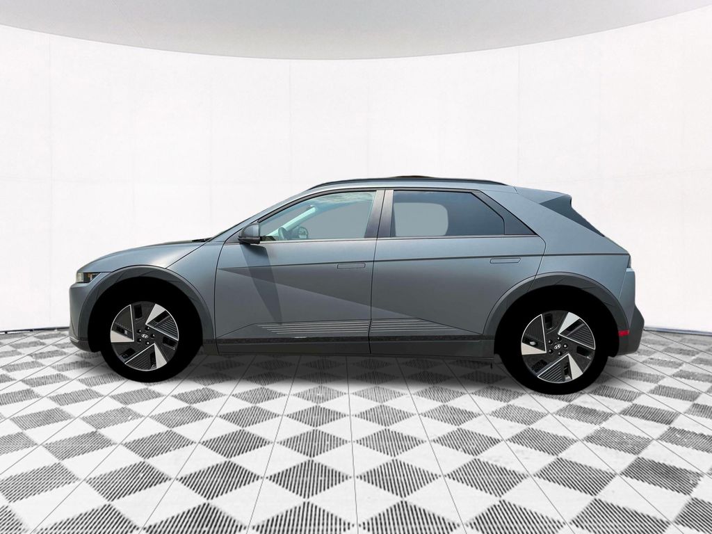 2025 Hyundai Ioniq 5 SEL photo 3