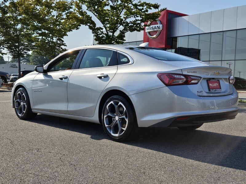 2022 Chevrolet Malibu 1LT photo 4