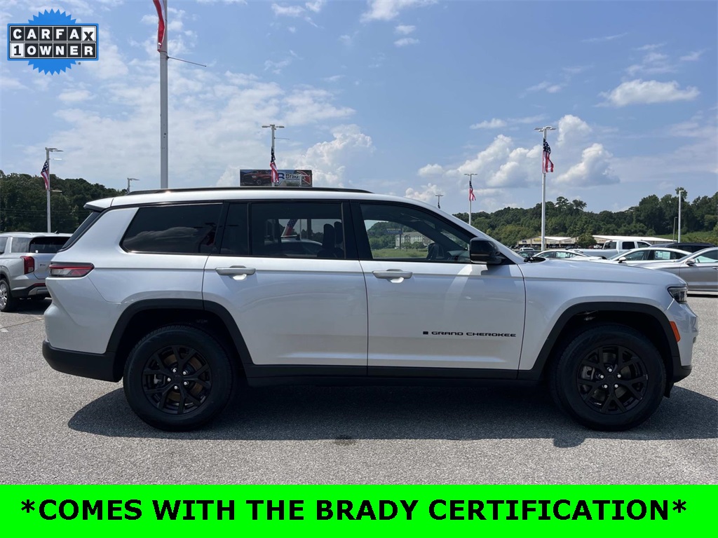 2024 Jeep Grand Cherokee Altitude photo 5