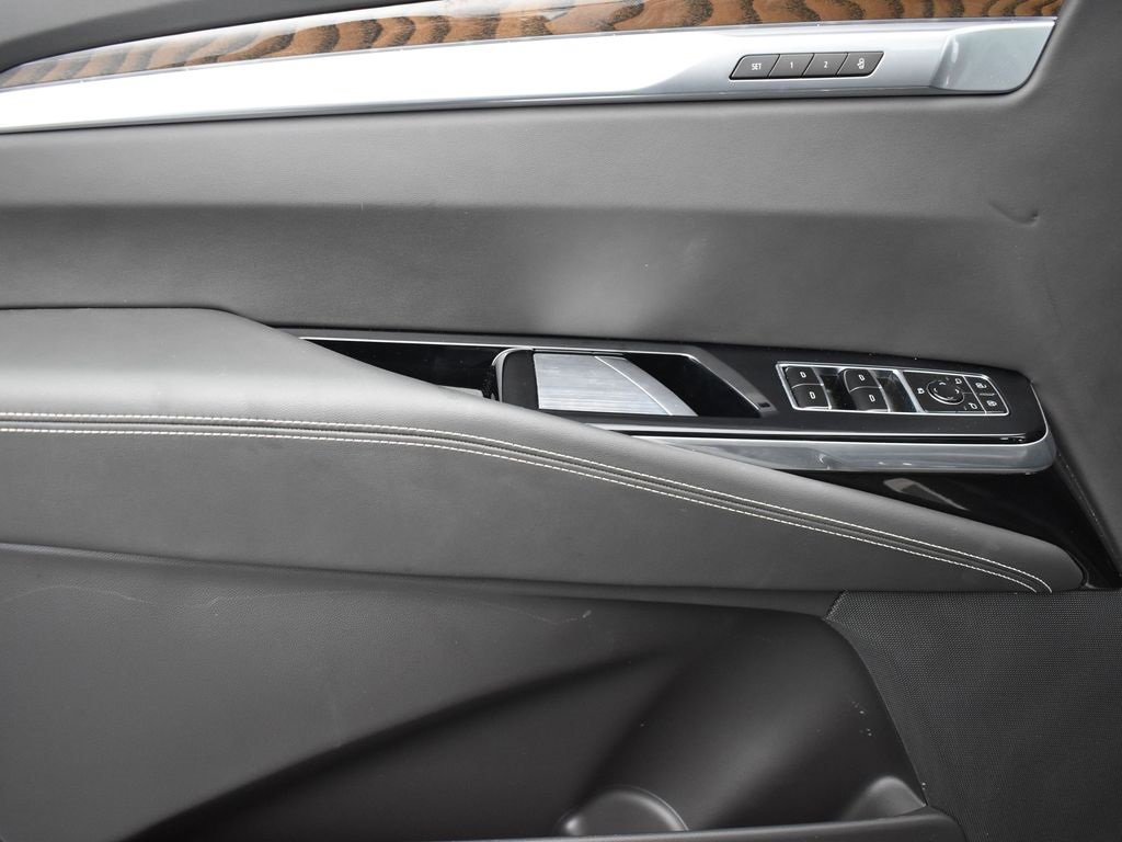 2025 Cadillac Escalade Sport Platinum photo 11