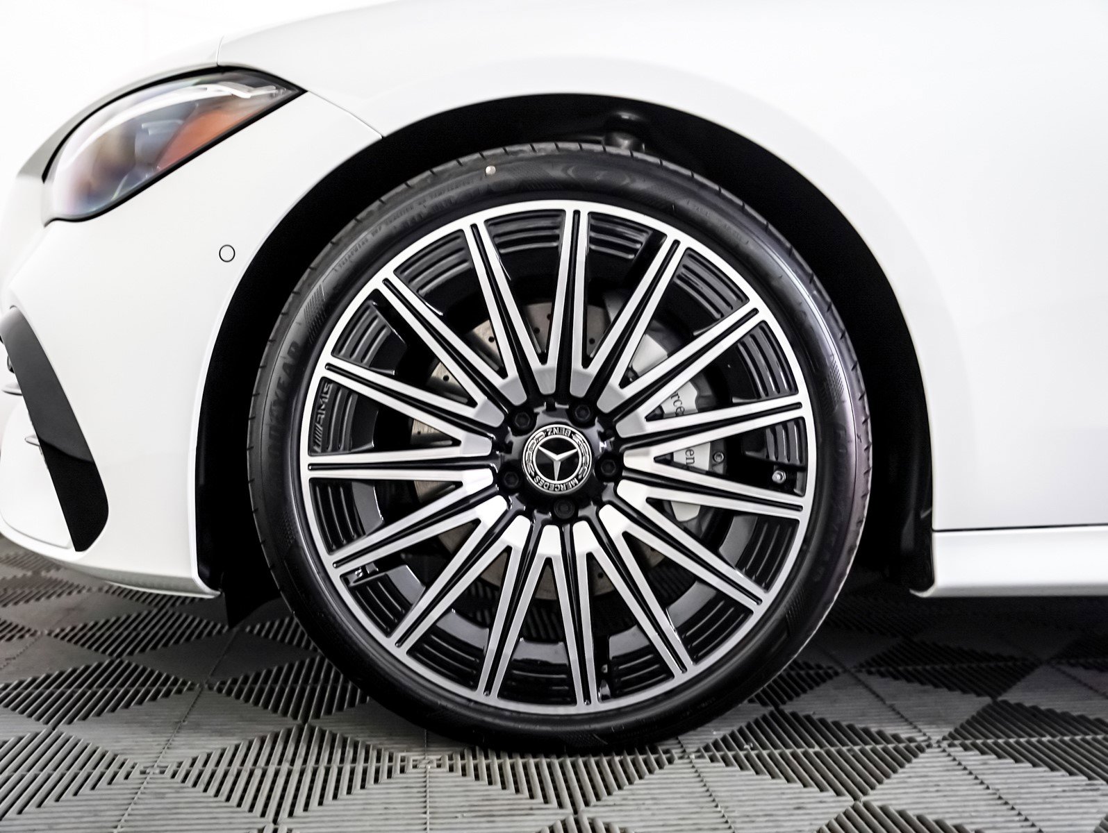 2026 Mercedes Benz CLE 300 4MATIC Coupe photo 3