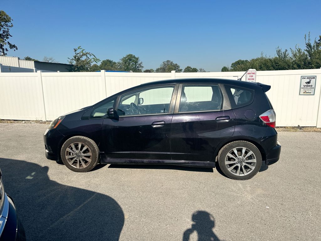 Used 2013 Honda Fit Sport with VIN JHMGE8H52DC015598 for sale in St. Louis, MO