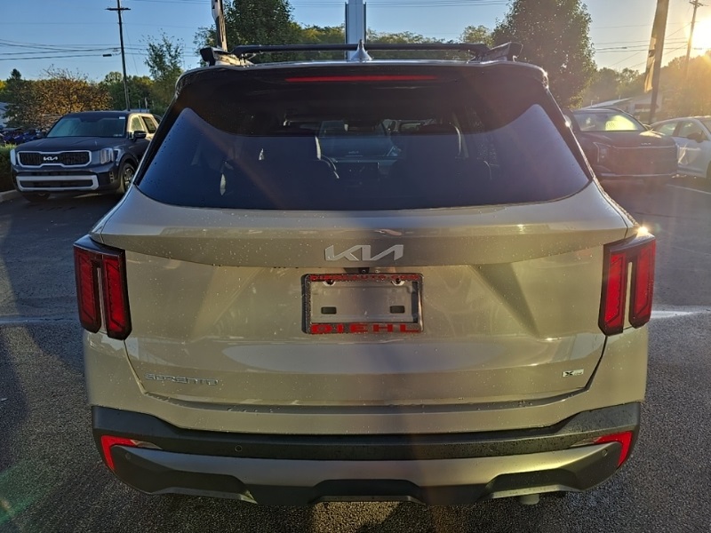 2024 Kia Sorento X-Line EX photo 4