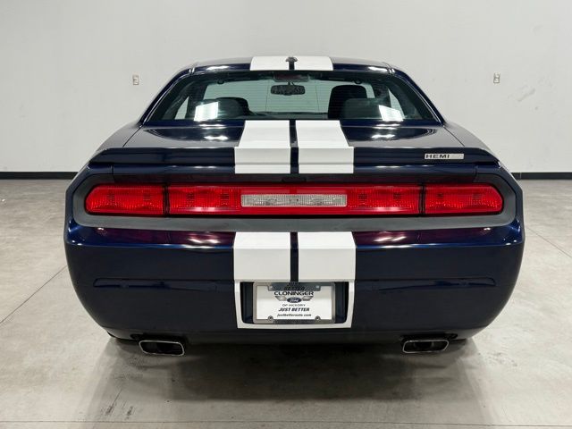 2014 Dodge Challenger R/T photo 7