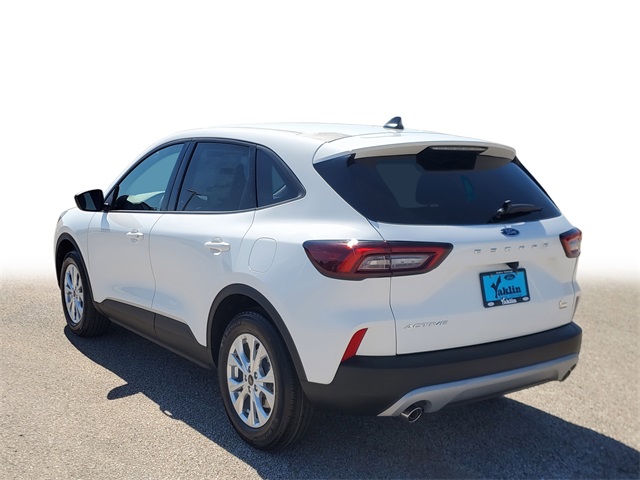 2026 Ford Escape Active photo 3