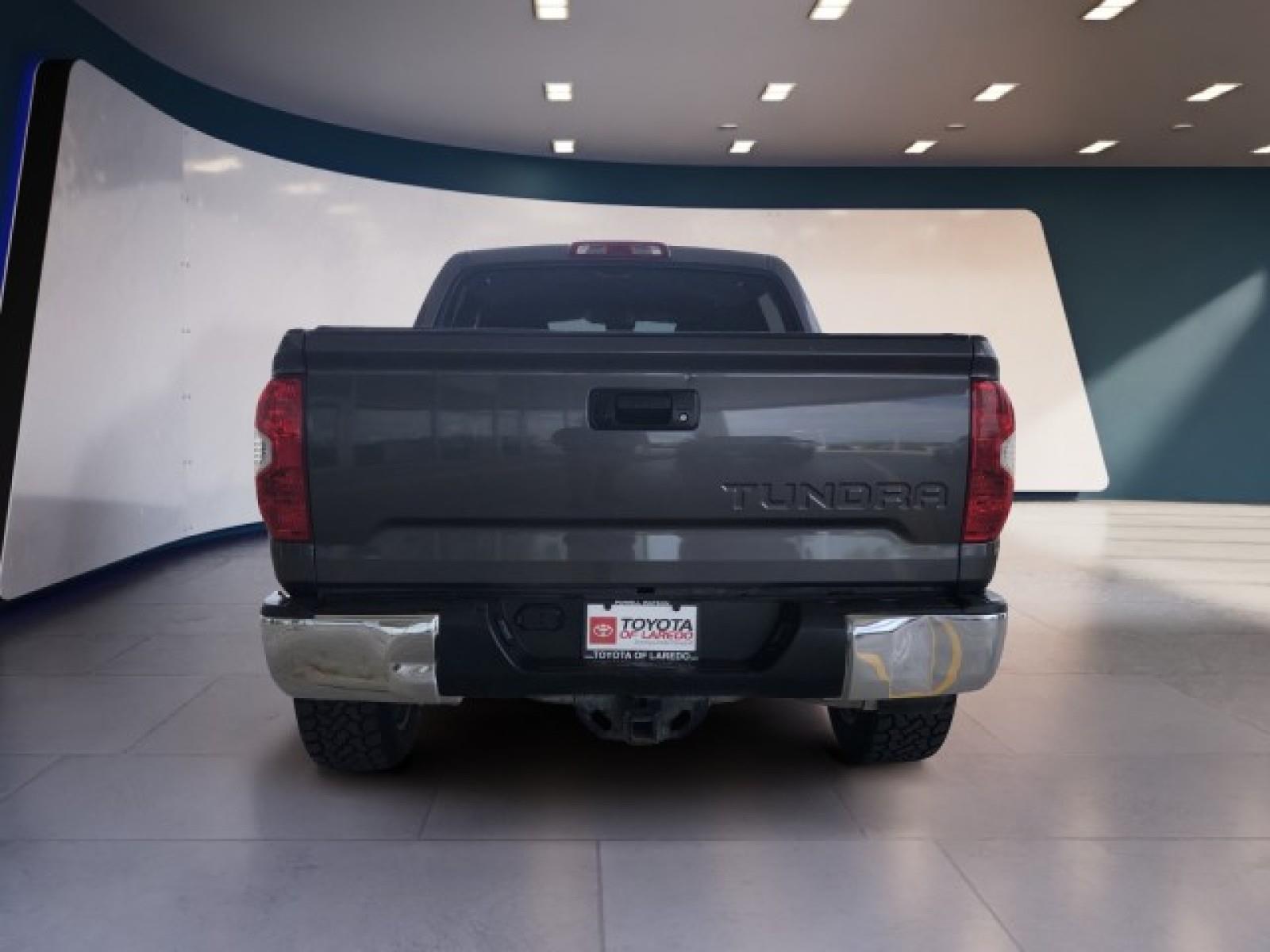 2019 Toyota Tundra SR5 CrewMax photo 3