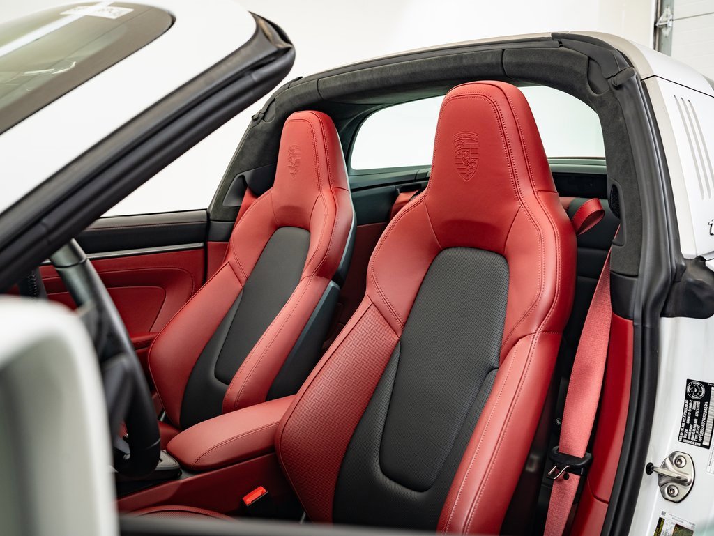 2024 Porsche 911 Targa 4S photo 5