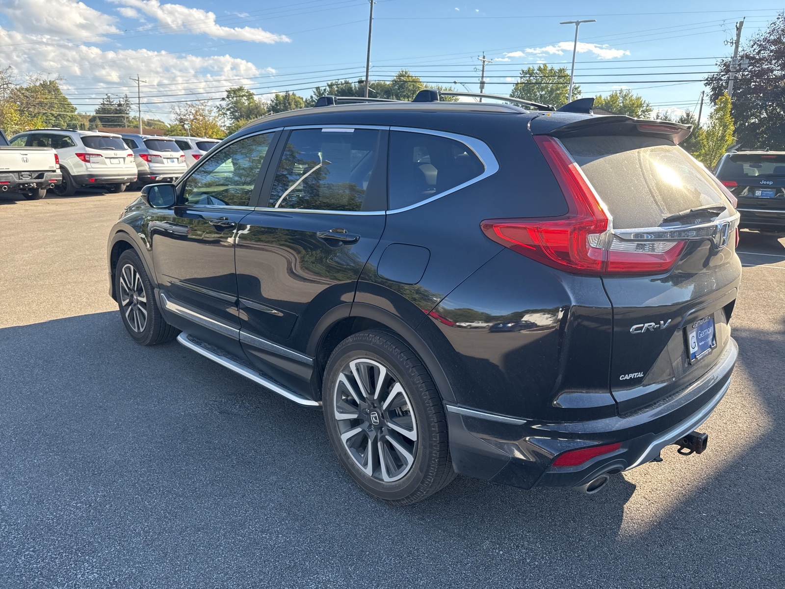 2017 Honda CR-V Touring photo 8