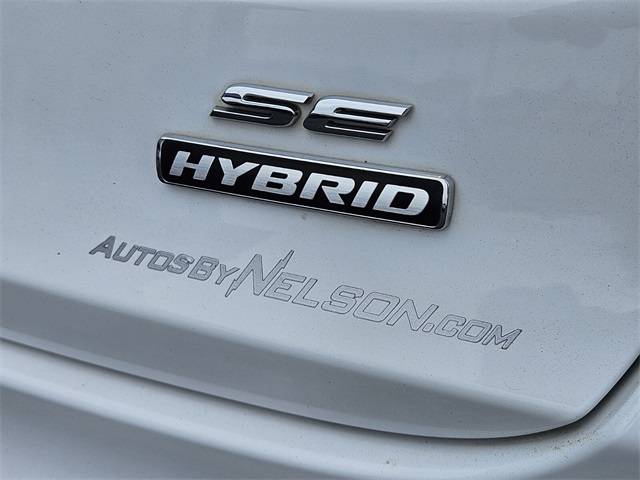 2020 Ford Fusion Hybrid SE photo 13