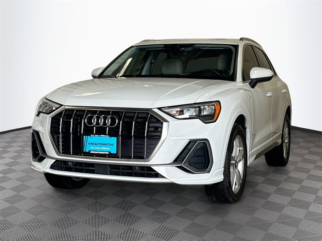 2021 Audi Q3 S Line Premium's photo