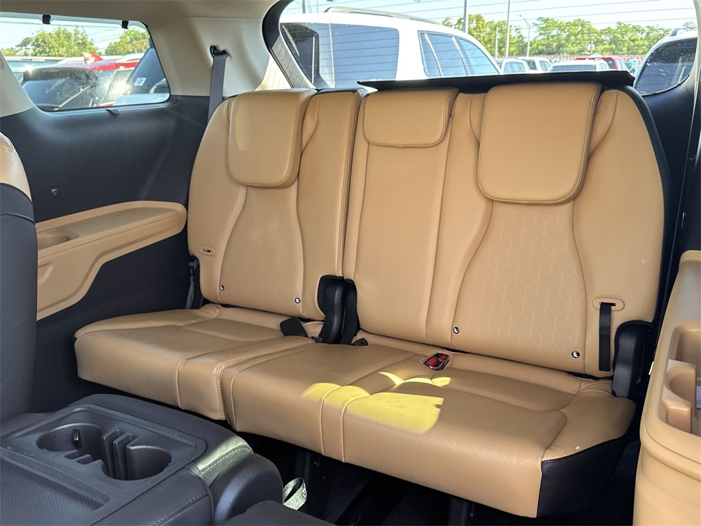2023 Kia Carnival EX photo 28