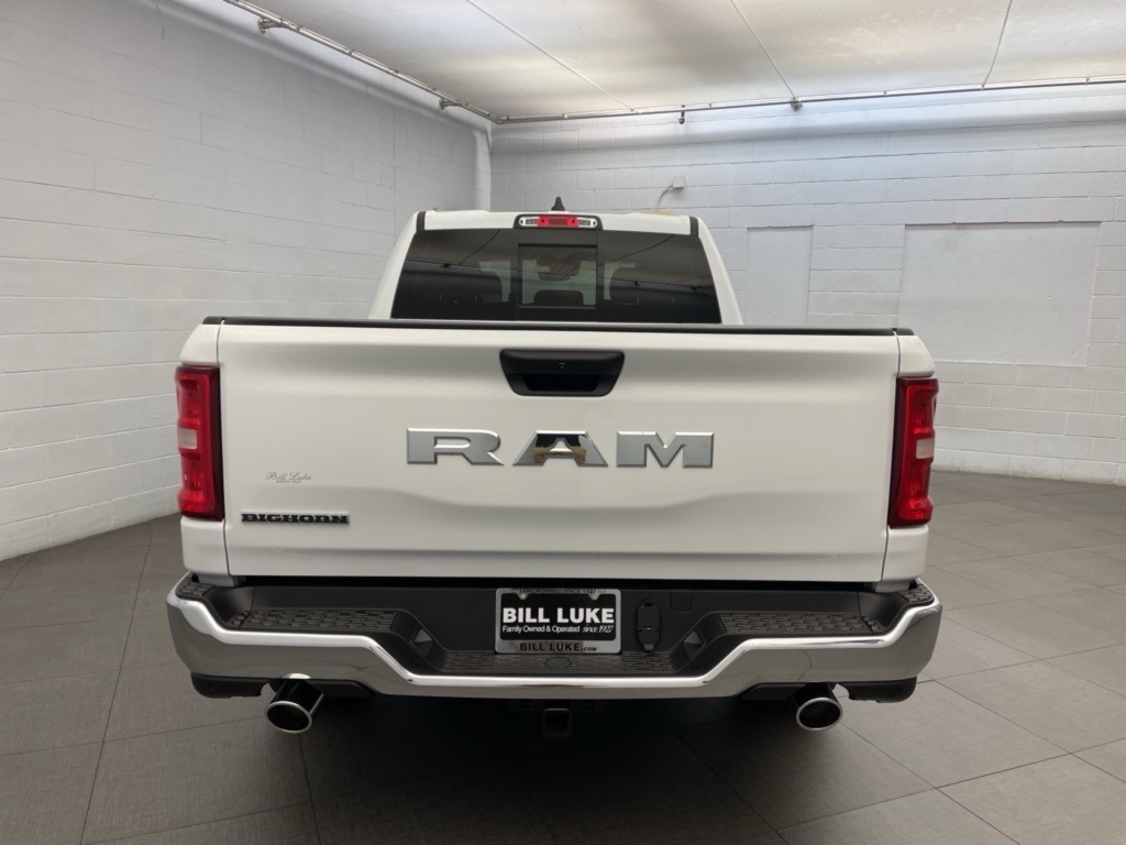 2025 Ram 1500 Big Horn Lone Star photo 3