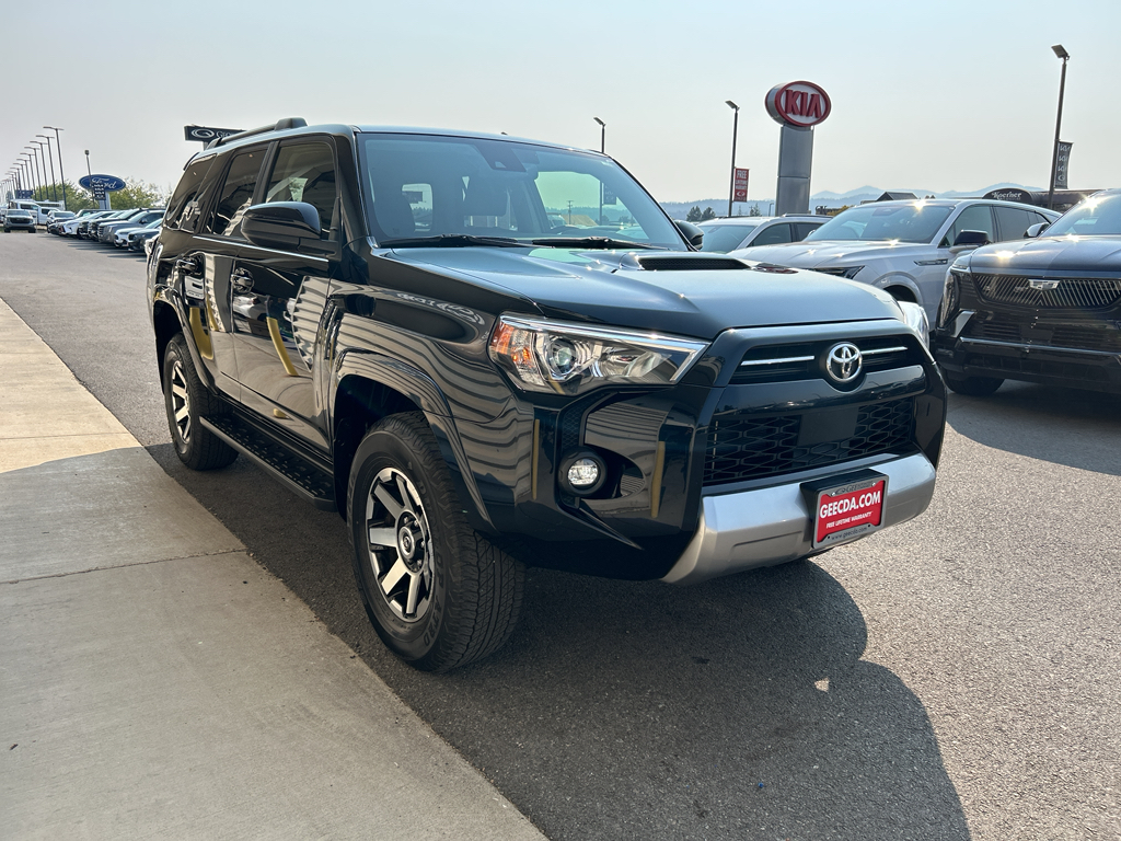 2024 Toyota 4Runner TRD photo 3