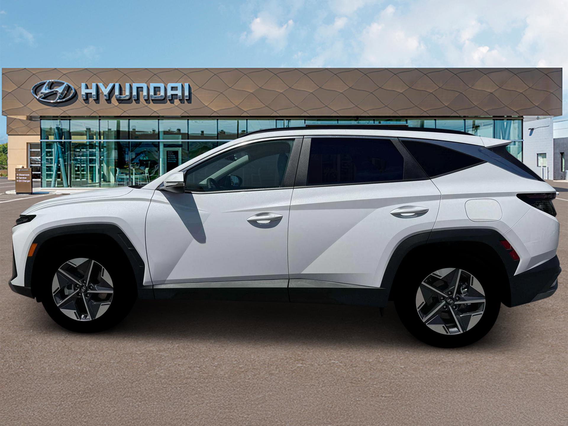 2026 Hyundai Tucson SEL Convenience photo 2