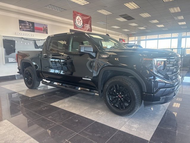 2026 GMC Sierra SLE's photo