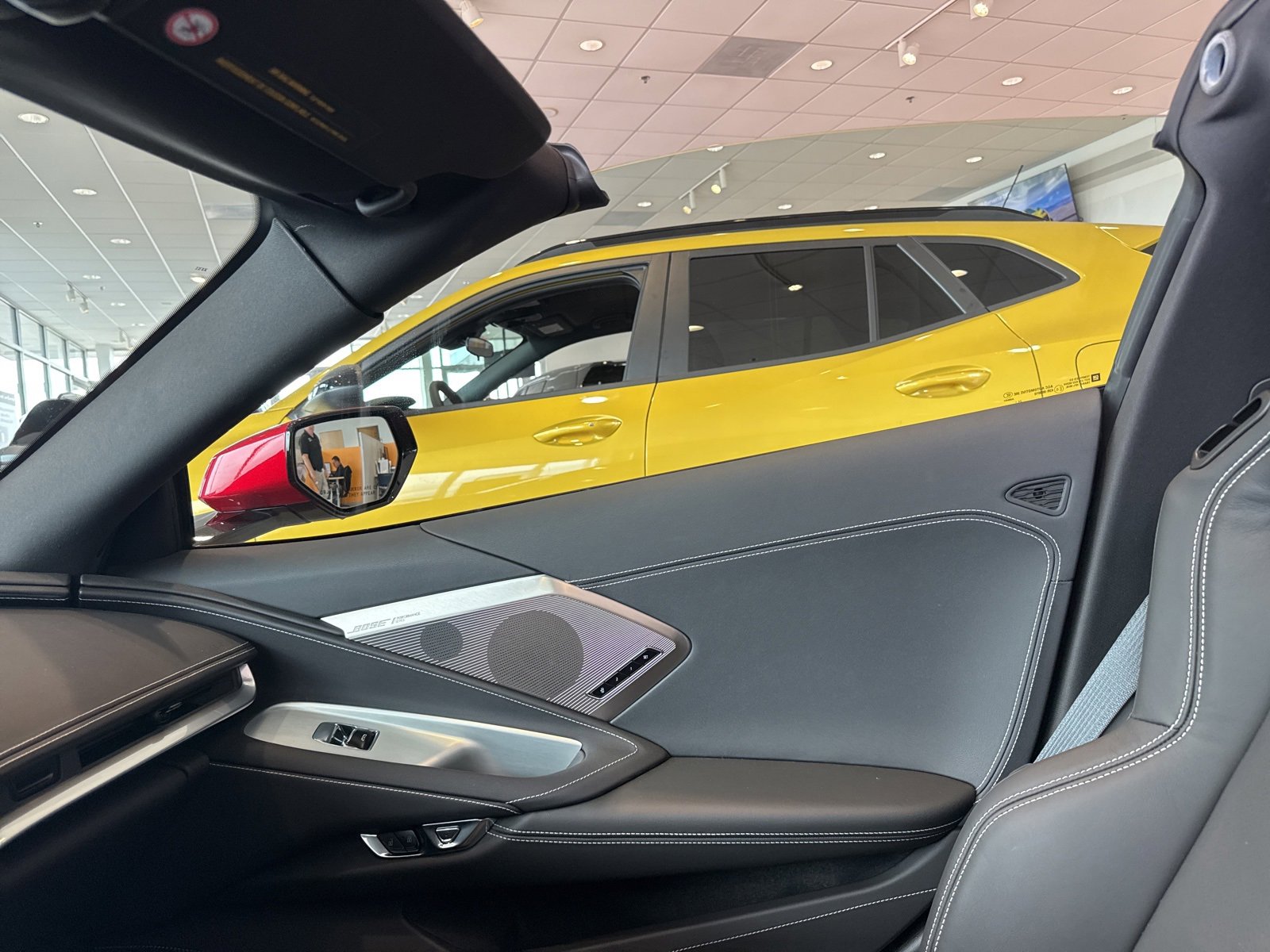 2025 Chevrolet Corvette 2LT photo 27