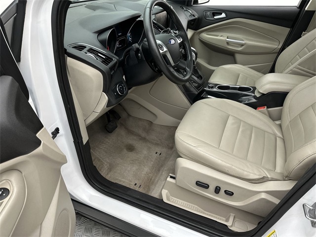 2014 Ford Escape Titanium photo 3