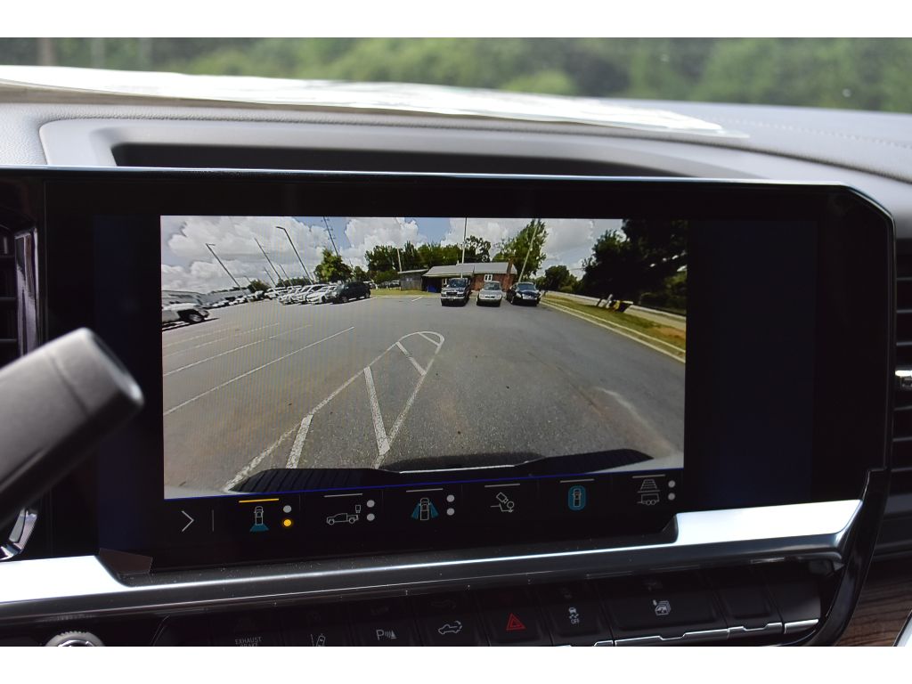 2025 Chevrolet Silverado 2500HD LT photo 21