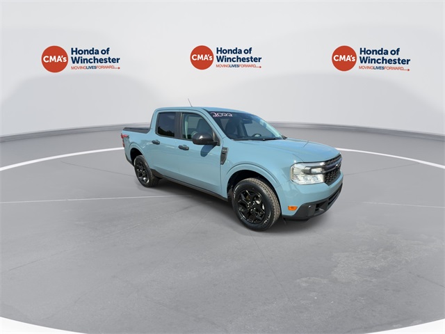 2022 Ford Maverick XLT photo 2