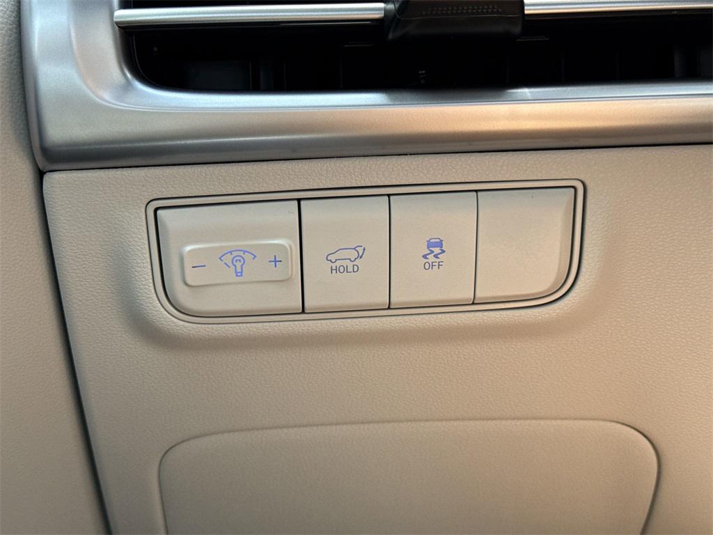 2025 Hyundai Tucson SEL Convenience photo 13