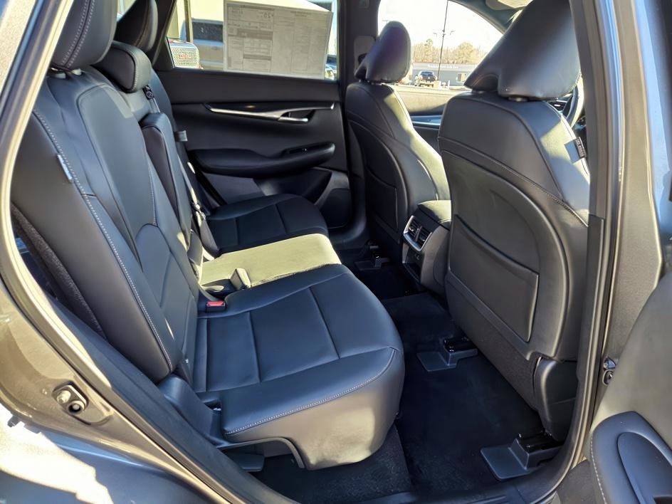 2025 Infiniti QX50 SPORT photo 14