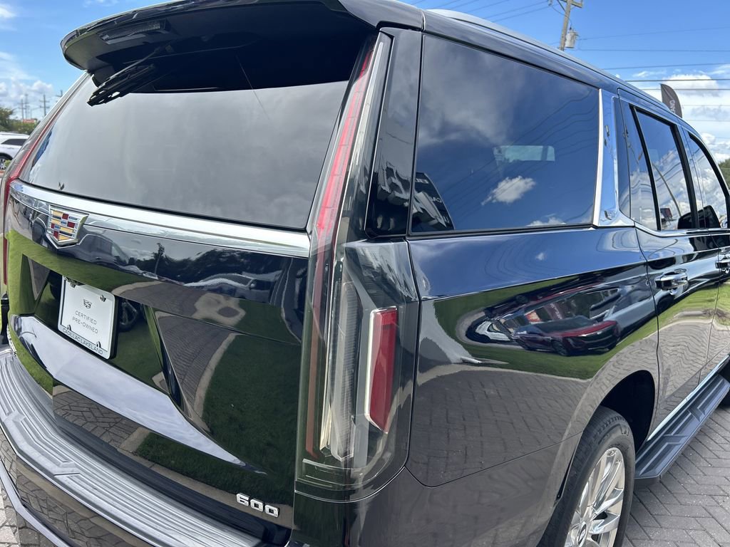 2021 Cadillac Escalade Premium Luxury photo 8