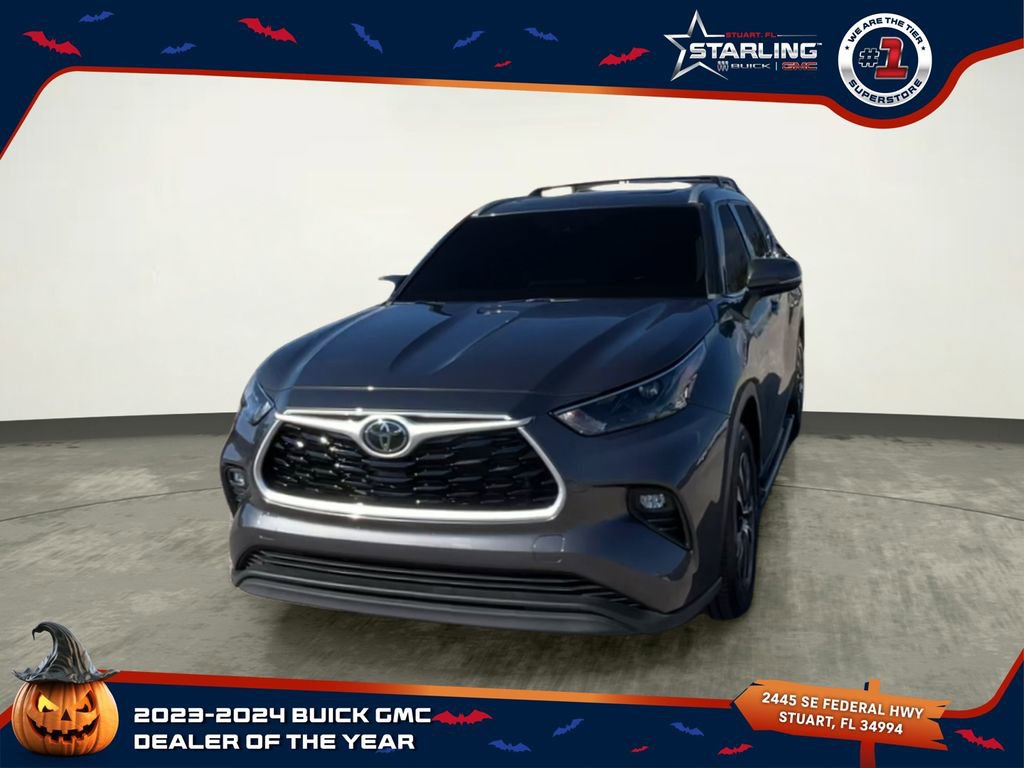 2022 Toyota Highlander XLE photo 9
